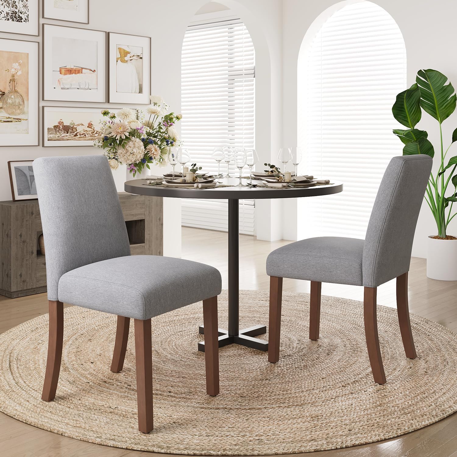Read more about the article Modern Dining Room Chair